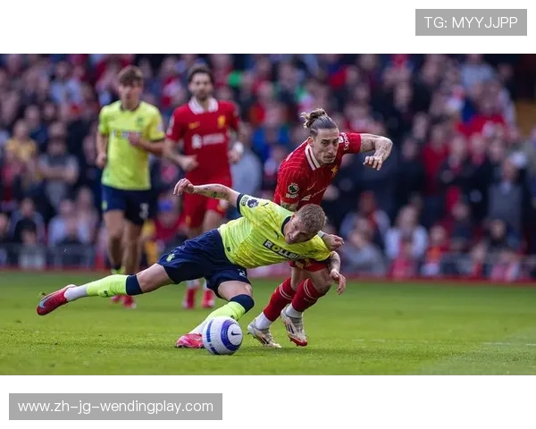 南安普敦足球队在英超中的20号球员是谁? 南安普敦足球队在英超中的20号球员是谁?